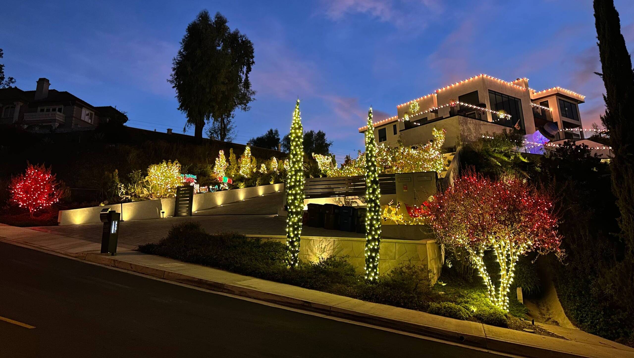 Christmas Light Installation in Los Angeles - Elevated Seasons